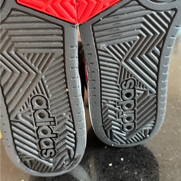 Adidas Men's Sneakers in Black, White, and Red - Picture 4 of 7